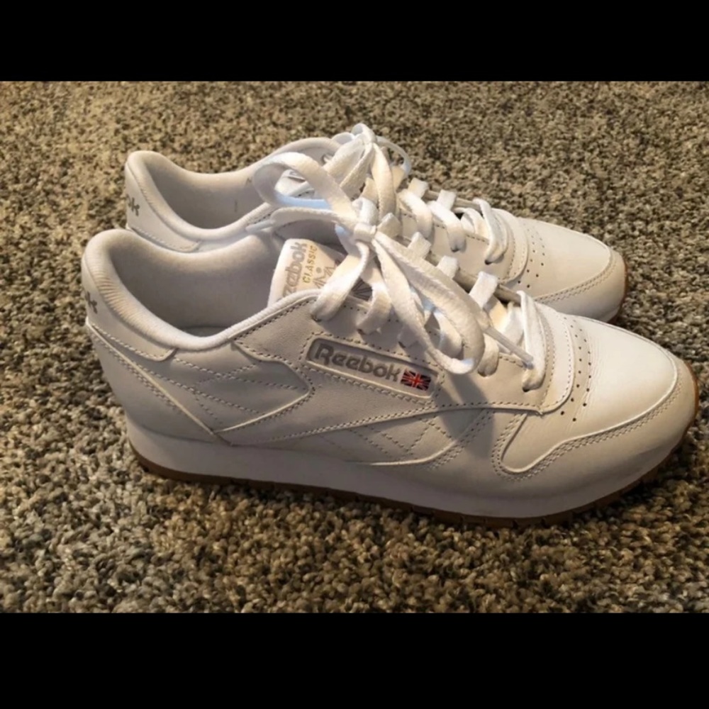 Reebok Classic Leather Sneakers 7.5